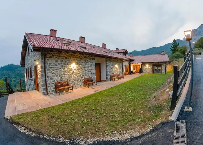 Apartamentos Los Picos De Europa